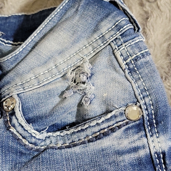 Patriotic Capris - Picture 4 of 7